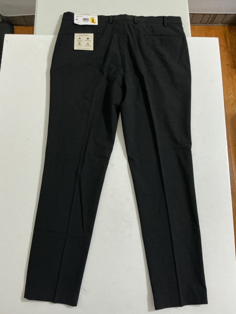 Calvin Klein Jayden Skinny Fit Dress Pants Mens 36W x 30L Black Stretch NWT
